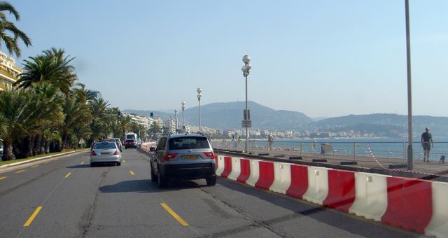 Schluss mit Lustig, hier kommt ein Radweg hin!